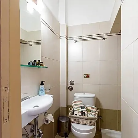 Lions Hotel 5*